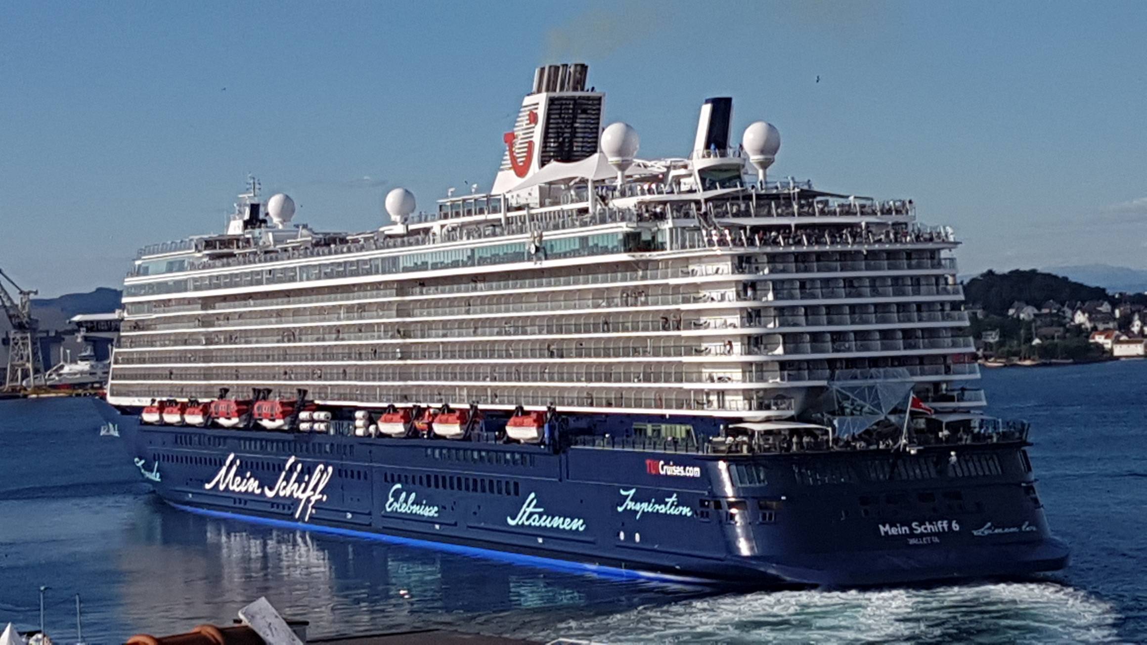 Mein Schiff 6